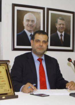 الطهاروة محاميا عن العقيد المتقاعد عدنان أبو حماد