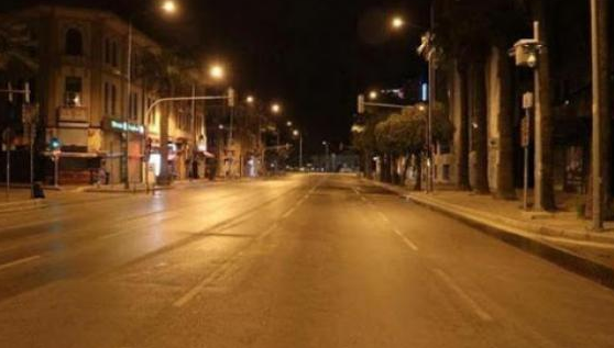 مطالبات بتقليص ساعات الحظر الجزئي و إلغاء الشامل .. فهل ستستجيب الحكومة؟