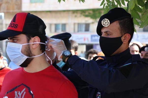 ضبط مصاب بكورونا غير ملتزم بالحجر المنزلي