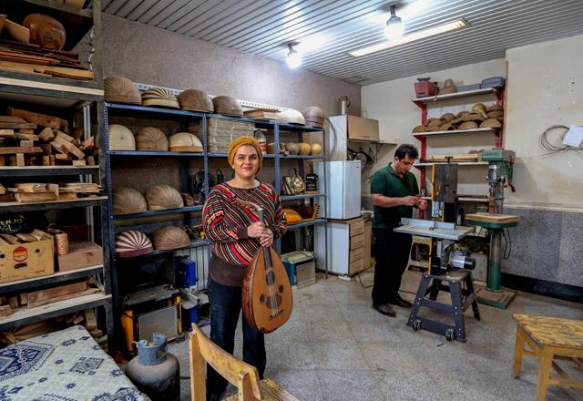 Oriental lute makes comeback on Iran music scene