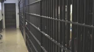 نزلاء مراكز الإصلاح يفوقون الطاقة الاستيعابية