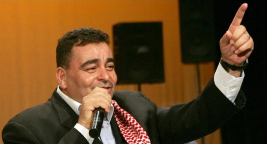 الديحاني يعزي عائلة الفنان متعب الصقار