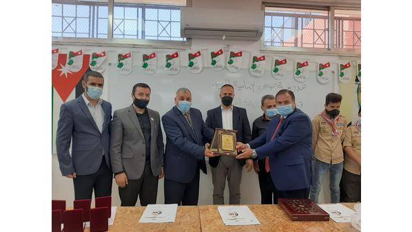 التربية تكرم مندوب التلفزيون ومنسق هيئة شباب كلنا الأردن في عجلون