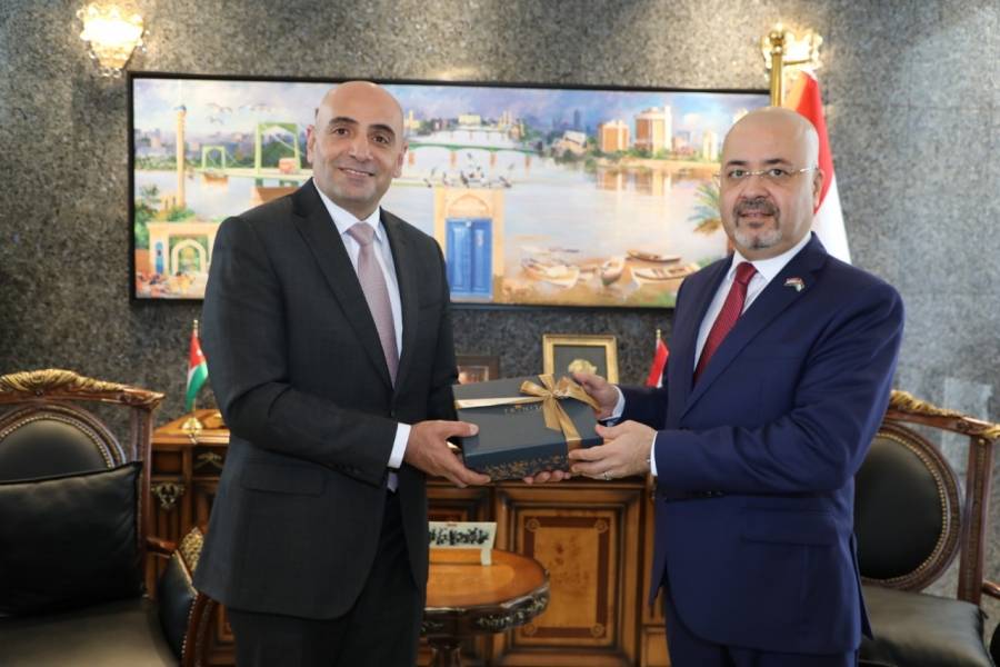 مدير عام هيئة تنشيط السياحة يلتقي السفير العراقي في المملكة