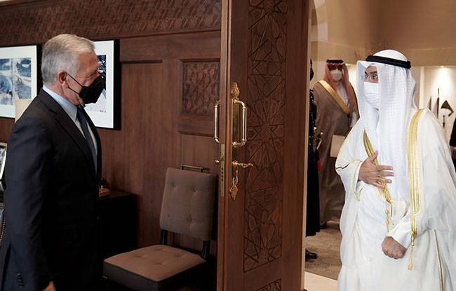 الملك يستقبل الأمين العام لمجلس التعاون لدول الخليج العربية