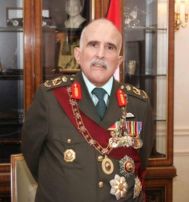 رئيس جامعة الحسين بن طلال ينعى سمو الأمير محمد بن طلال.