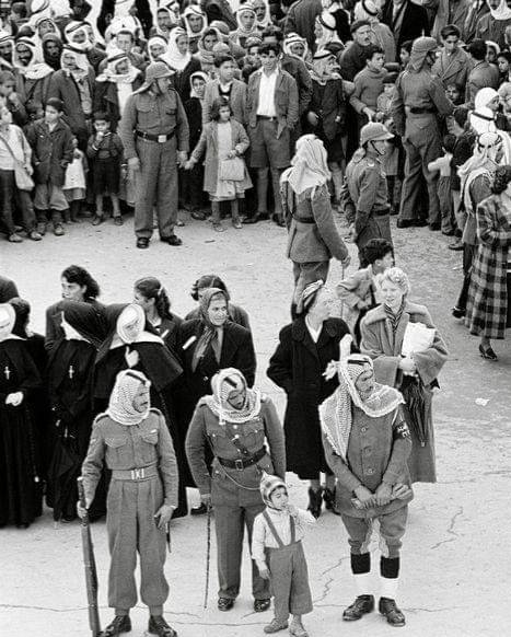 صور نادرة لعمل  قوات الشرطة والدرك الأردنية في خمسينيات القرن الماضي