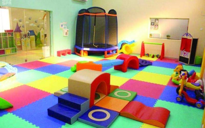 الحكومة تغلق 11 حضانة