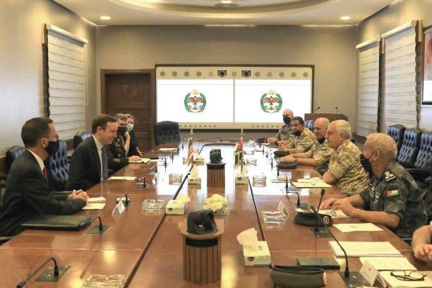 الحنيطي يستقبل وفداً من مجموعة الوكالات المشتركة الأمريكية