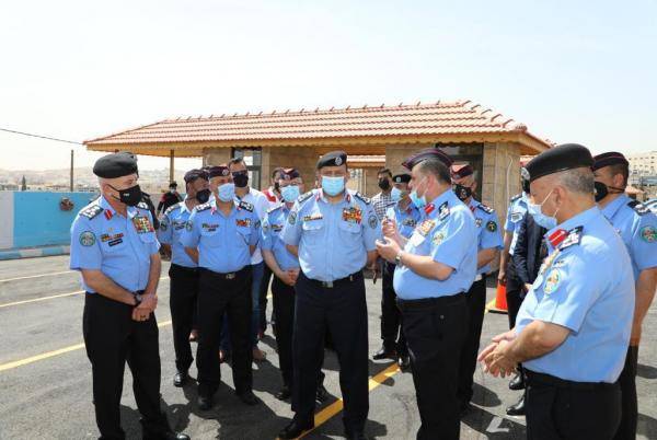 الأمن يطلق خدمة (Drive Thru) لترخيص المركبات