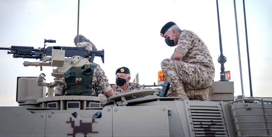 King inspects newly inservice Centauro tank