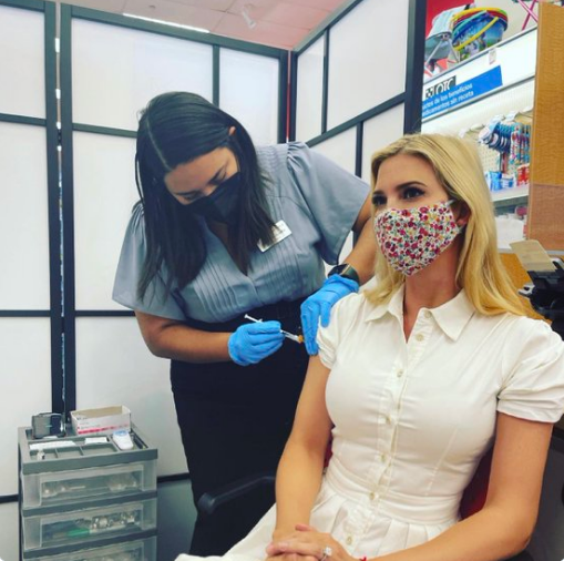 إيفانكا ترامب ترسل نصيحة لمواجهة كورونا بعد تلقيها الجرعة الثانية