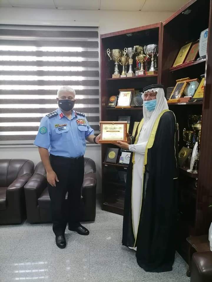 تكريم الكادر الطبي ومدير شرطة العقبة