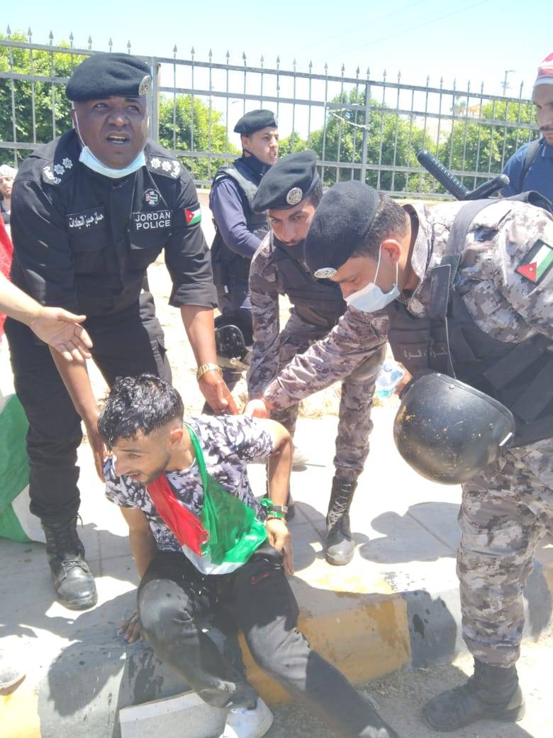 مواطنون يشيدون بجهود الأمن العام في الشونه... صور