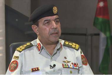 العميد الغبين:إرسال أطباء و3 قاطرات تحمل أسرة لغزة