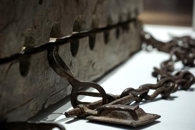 Dutch slavery exhibition confronts brutal past