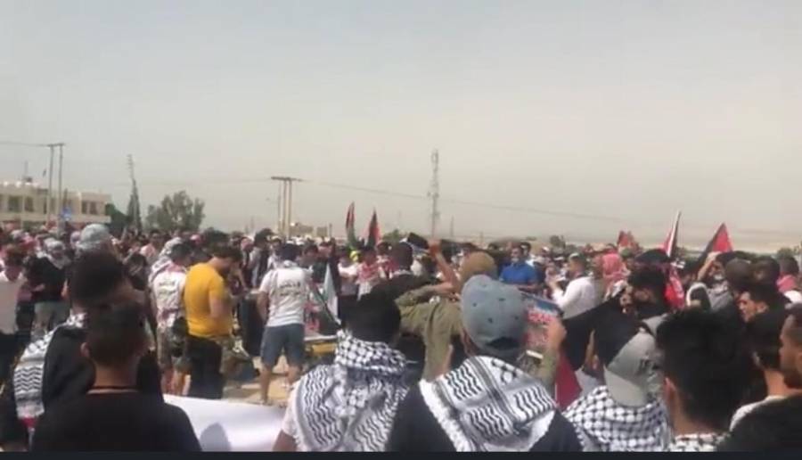 وصول الاردنيون الحدود