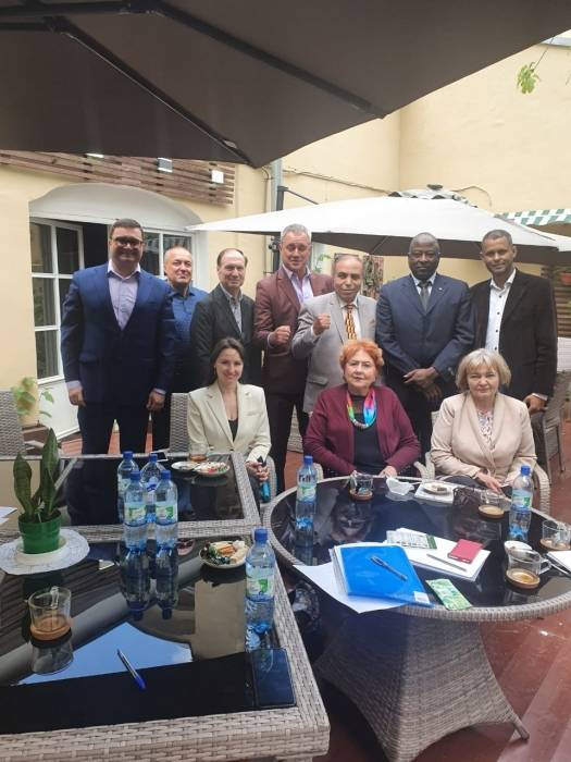 التحضير لاقامة المؤتمر الصحفي العالمي لجائزة روسيا الكبرى للملاكمة العربية بموسكو