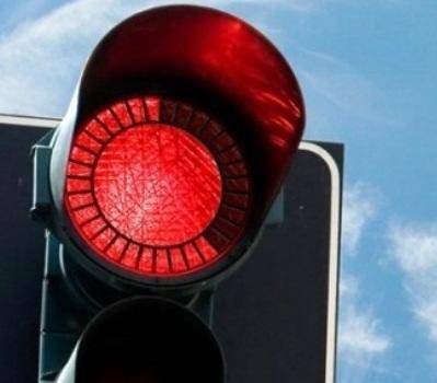 عودة إشارات عمان الضوئية للعمل