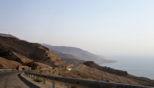 إعلان منطقة البحر الميت وجهة سياحية آمنة الخميس بعد نجاح حملة التطعيم