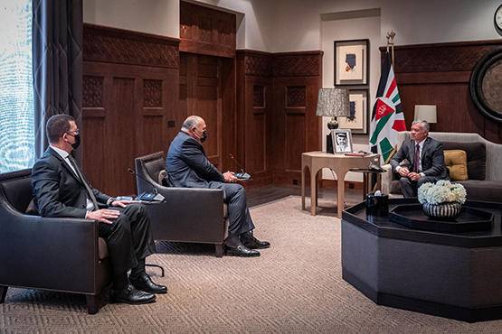 رسالة من السيسي للملك