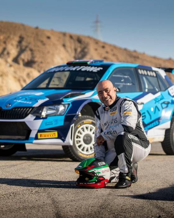 الوهيبي والرواحي يحملان الراية العُمانية في رالي الأردن الدولي