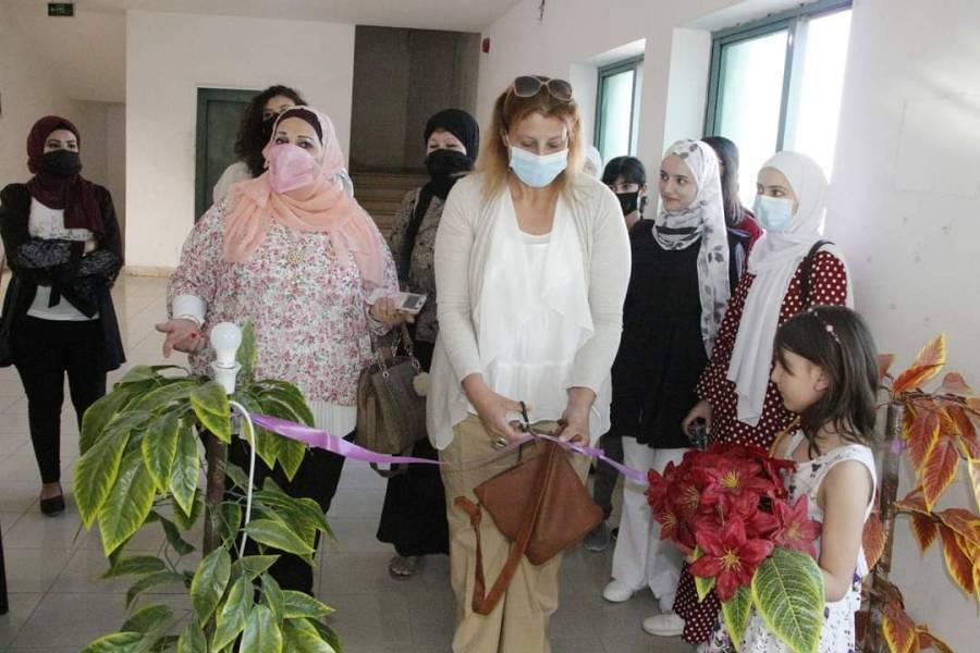 الشويات تفتتح المعرض الفني  جودي بالفن  في محافظة اربد