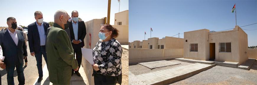 Royal directives: 21 beneficiary families get keys to new homes in Zarqa’s Dulail, Azraq