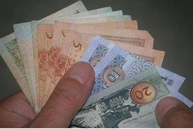 قرار بشأن الرواتب يدخل حيز التنفيذ الشهر القادم