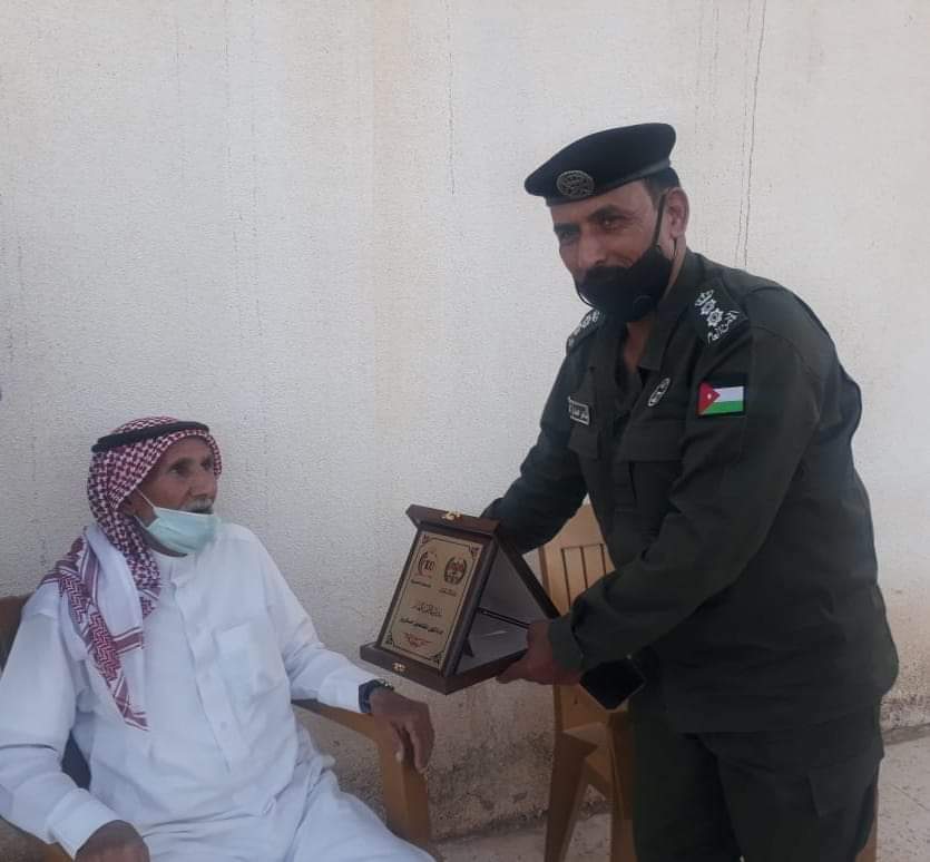 العقيد العجارمة: يكريم عدد من المتقاعدين من جهاز الأمن العام