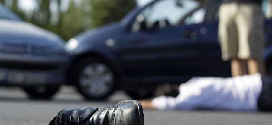 الكرك: وفاة شاب سقط من مركبة ودهسته اخرى