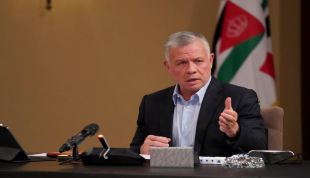 بالفيديو .. الملك يلتقي شخصيات في محافظة معان