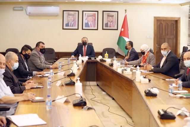 Planning minister reviews reform matrix with private sector representatives