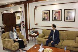 وزيرة الصناعة والتجارة تبحث مع السفير الصيني التعاون الاقتصادي
