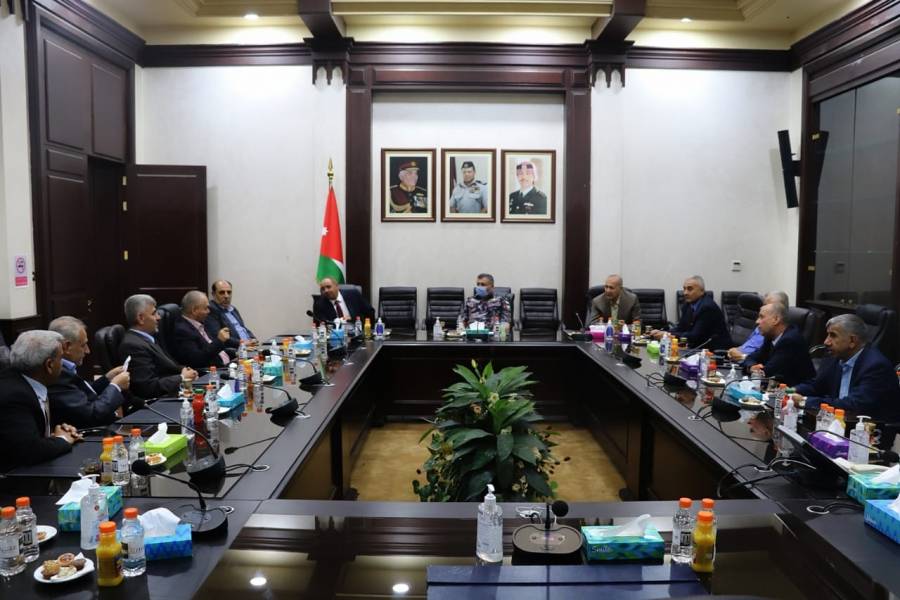 دورة الضباط ال 24 تزور المديرية العامة للدفاع المدني... صور