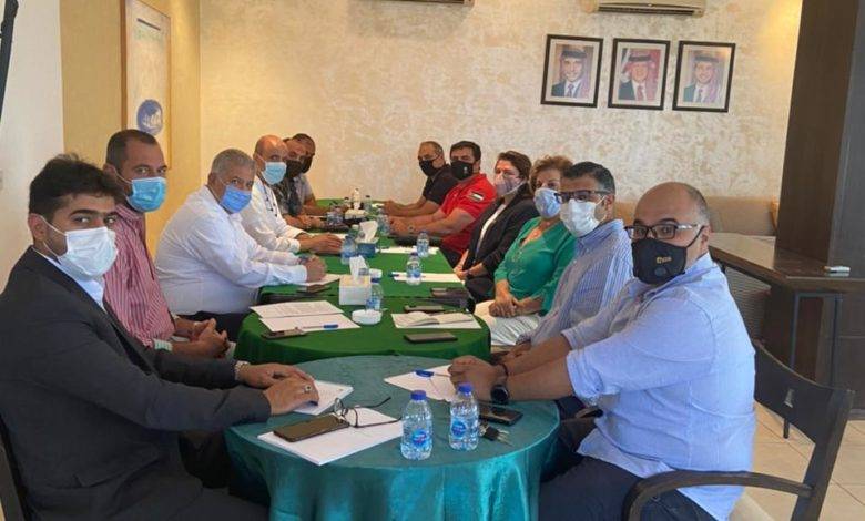 اجتماع لتغعيل رياضة الغوص وتنظيم عملها في العقبة