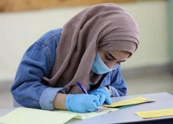 التربية: المصابون بكورونا لن يقدموا التوجيهي