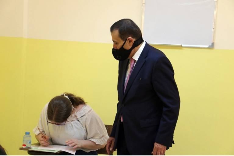 صحة المفرق تخصص فريقا طبيا لكل مدرسة خلال امتحان التوجيهي