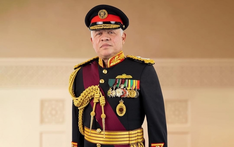 وزير الأشغال يهنئ الملك بعيد الجلوس