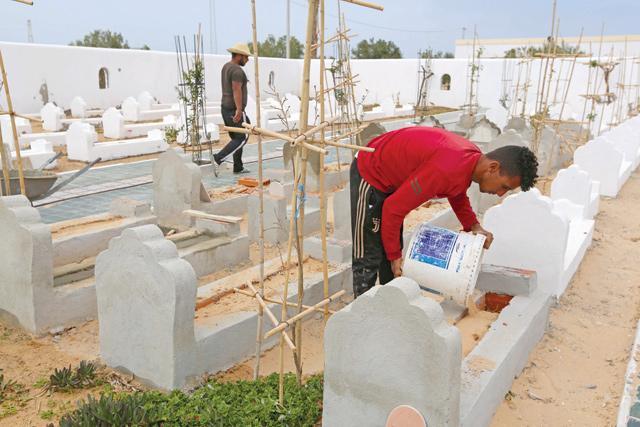 Drowned migrants get dignified burial in Tunisia cemetery