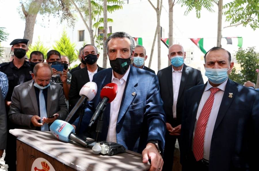 وزير السياحة والآثار يطلق برنامج أردننا جنة من محافظة مادبا