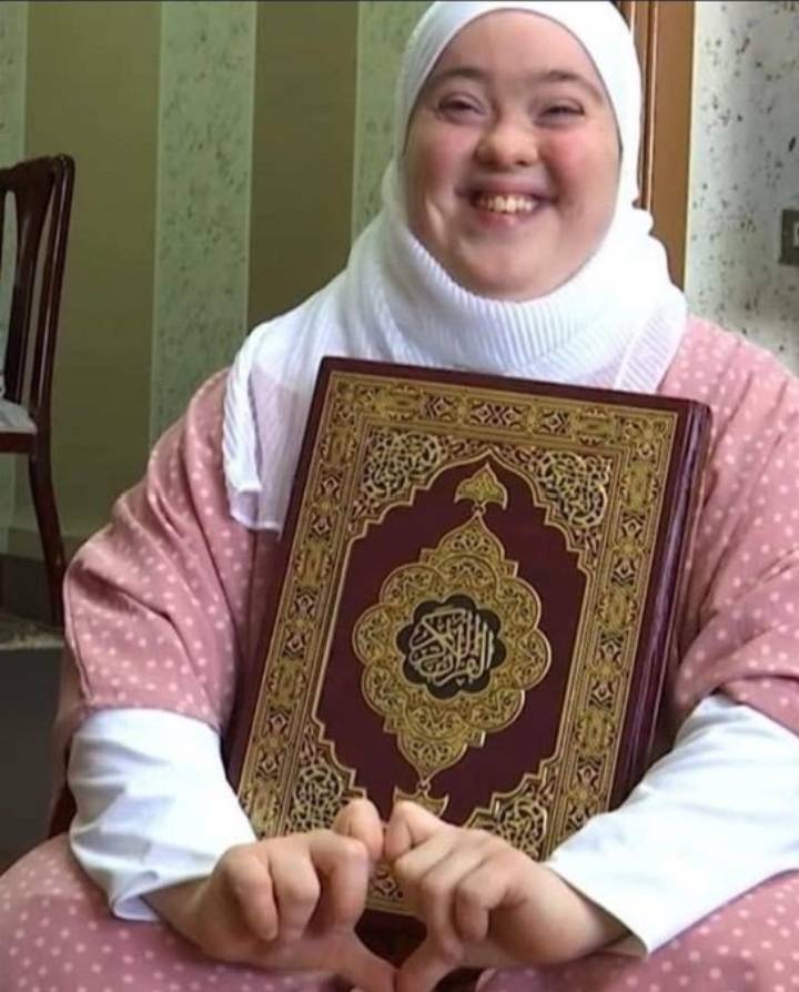 أول حافظة للقرآن الكريم من متلازمة داون