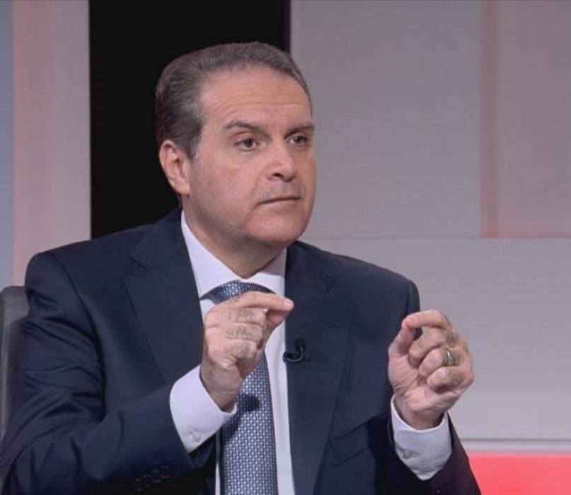 الهواري: الطبيب محور النظام الصحي