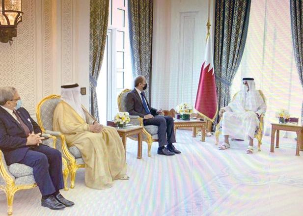 FM conveys King’s greetings to Qatar emir