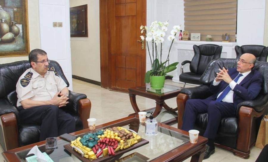 مدير الجمارك  يستقبل السفير التونسي... صور