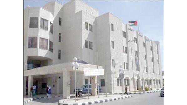 الذيابات: تزويد مستشفى الرمثا بأطباء من العلوم والتكنولوجيا قريباً