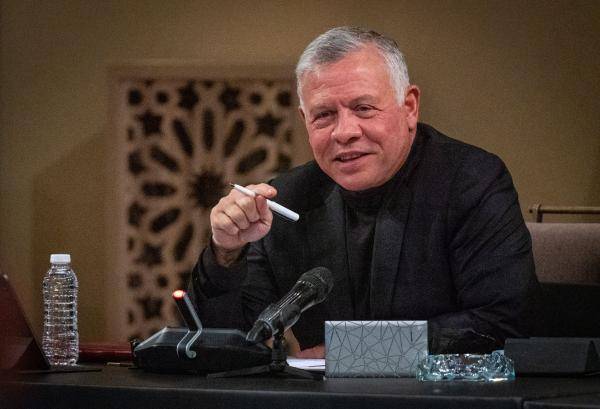 الملك يؤكد أهمية توحيد الجهود لتعافي القطاع السياحي