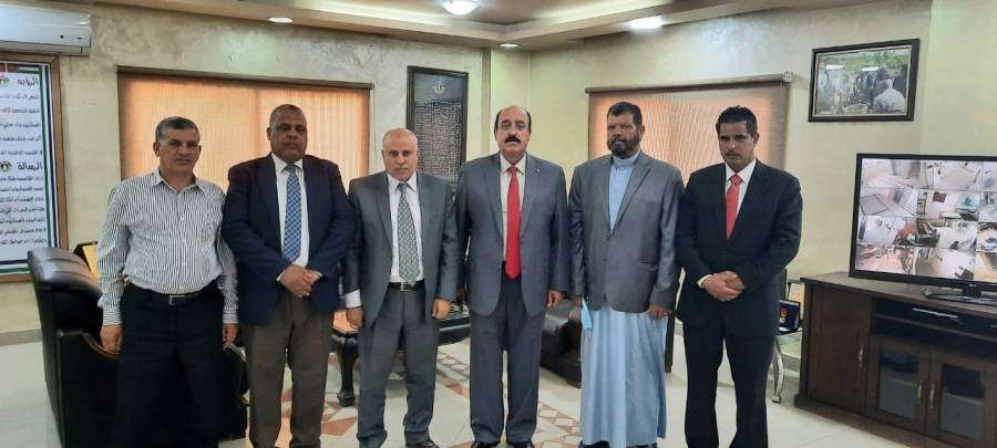 ملتقى متقاعدي جنوب شرق عمان العسكريين يزور  مؤسسه المتقاعدين العسكريين