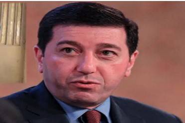 ما هي تفاصيل حفلة التبرؤ من باسم عوض الله بعد البدلة الزرقاء؟