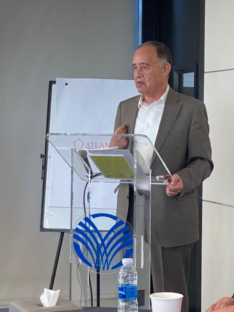 وزير المياه والري  يؤكد على ضرورة تبني مفاهيم موحدة لقياس فاقد المياه وبذل المزيد من الاجراءات لتخفيض الفاقد.